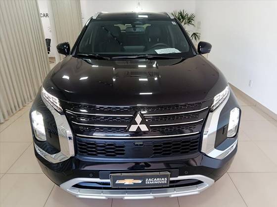 MITSUBISHI OUTLANDER 2.4 PHEV SIGNATURE S-AWC DHT MITSUBISHI OUTLANDER 2.4 PHEV SIGNATURE S-AWC DHT